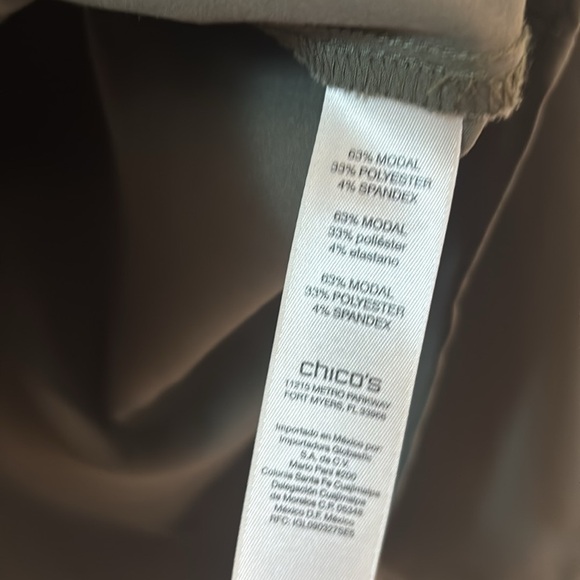 Chico’s Size 2 Olive Solid Hidden Button‎ Down Utility Blouse Chicos Size Large - Picture 7 of 12